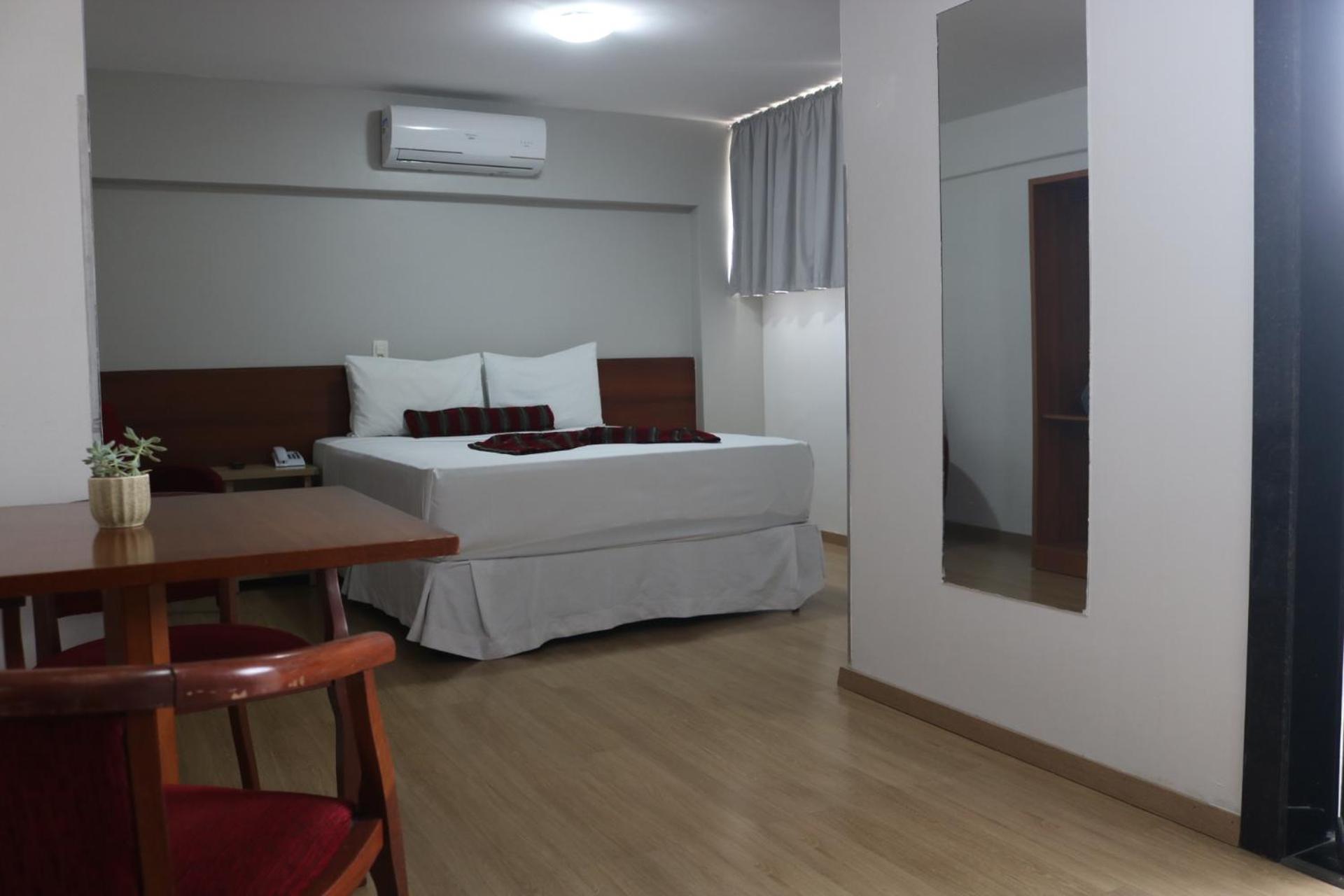 Hotel Nacional Inn Curitiba Estacao Shopping Zewnętrze zdjęcie